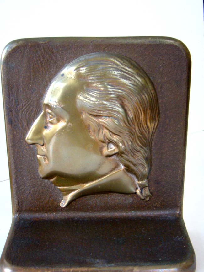 A fine pair of solid bronze Presidential Bookends circa 1930 with the profiles of Abraham Lincoln and George Washington. — image 2